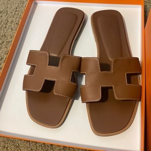 Hermes sandals